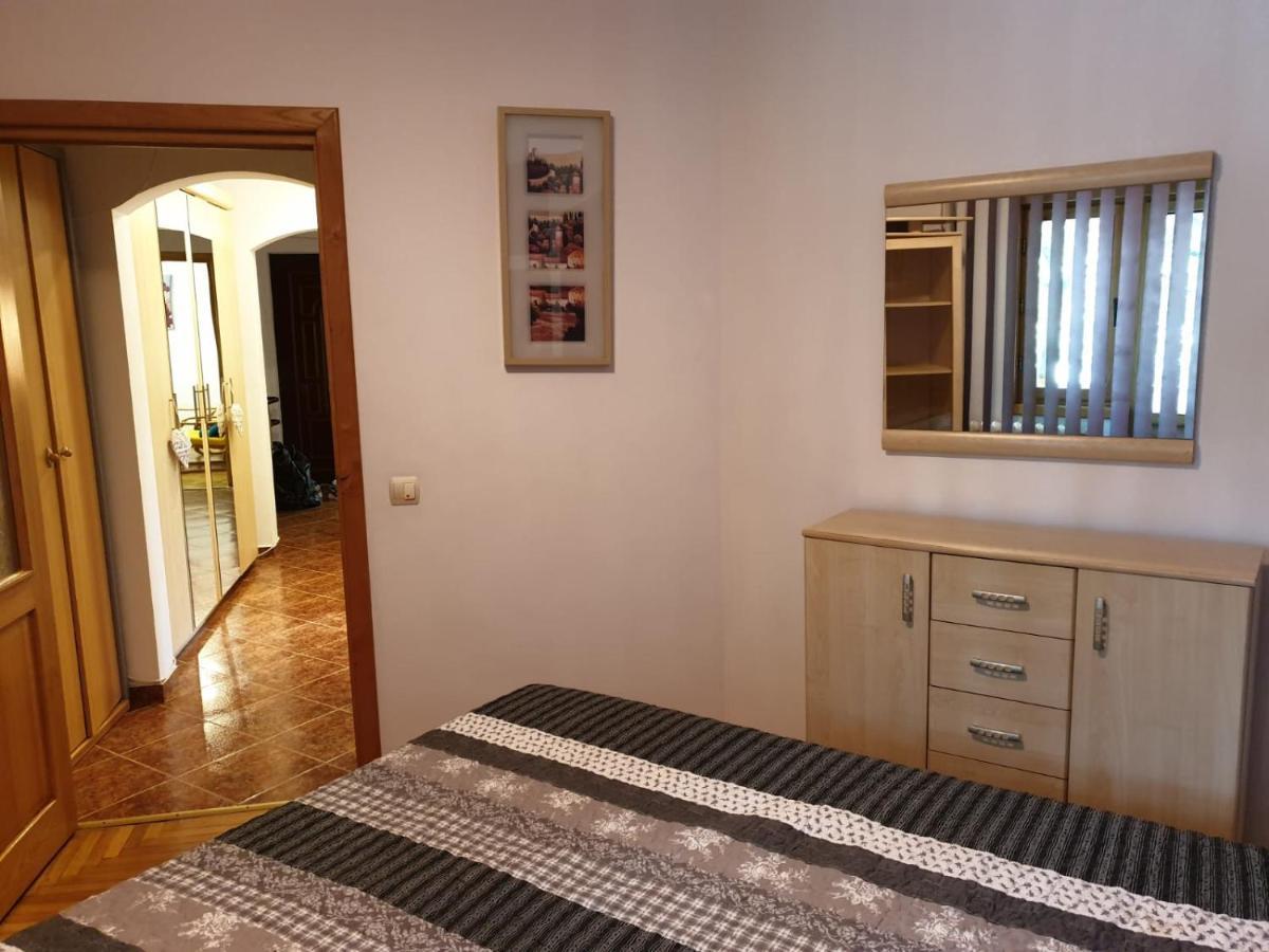 3 Camere Central Яссы Экстерьер фото