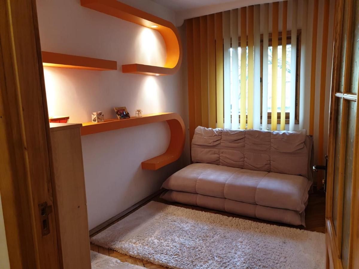 3 Camere Central Яссы Экстерьер фото