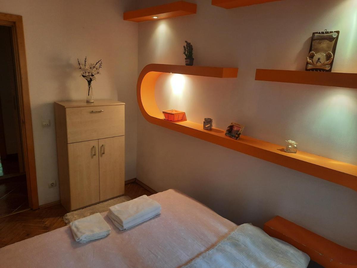 3 Camere Central Яссы Экстерьер фото